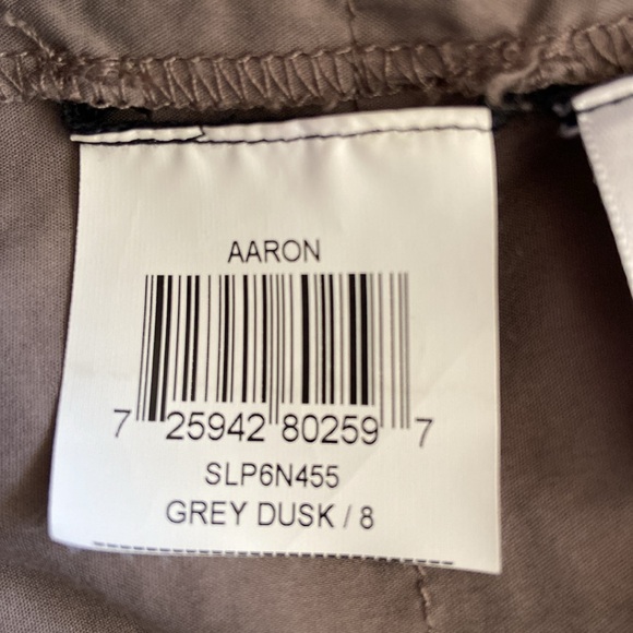 Dress, very cute , worn once . - Picture 6 of 7